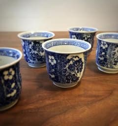 伊万里　印判手　蕎麦猪口のサムネイル