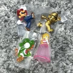 スーパーマリオ めじるしアクセサリー2 ヨッシー ピーチ姫