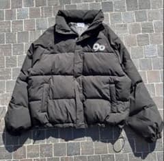 9090 ダウンジャケット(puffer jaket) 新品未使用のサムネイル