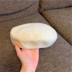 ホワイトベレー帽のサムネイル