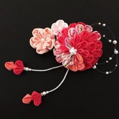 つまみ細工  髪飾り  ☆  ハンドメイドのサムネイル