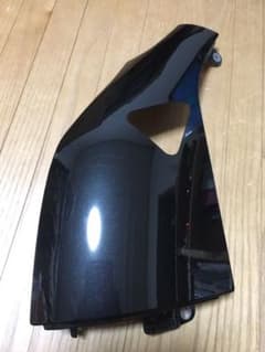 新品・未使用ハイエース200系純正コーナーパネルのサムネイル