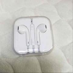 iPhone イヤホン 正規品のサムネイル