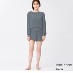 GU * もこもこフィールラウンジショートパンツ ダークグレーのサムネイル