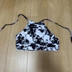 モノトーン柄 ホルターネック ビキニトップのサムネイル