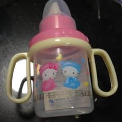 キティちゃんトレーニングマグのサムネイル