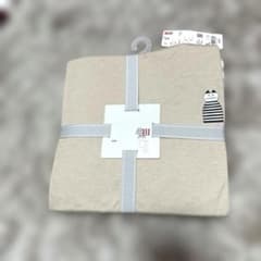 新品　UNIQLO リサラーソンルームセットXLのサムネイル