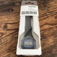 生産終了品】カシオ F-105W-1AWJH - メルカリ