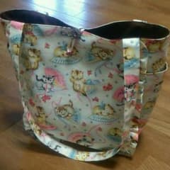 かわいい子猫のフリルバッグ★のサムネイル