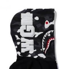 【激レア】BAPE®︎ SHARK FULL ZIP HOODIEのサムネイル