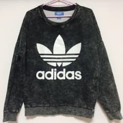 adidas originalsトレーナーのサムネイル