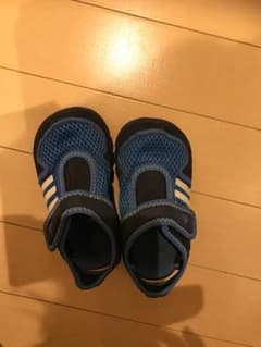 14㎝ アディダスサンダルのサムネイル