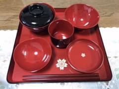 お食い初め食器　御膳　百日祝い　桜紋　多摩川浅間神社のサムネイル