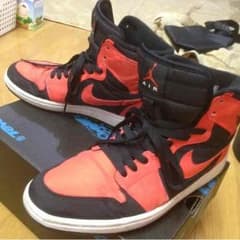 AIR JORDANのサムネイル