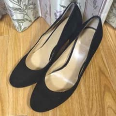htm様 専用  ❤︎ナインウェスト  黒  スウェード  パンプスのサムネイル
