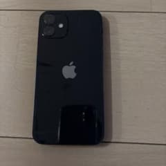 iPhone12のサムネイル