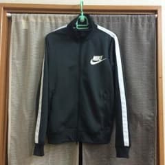 美品NIKE ジャージのサムネイル