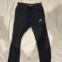 NIKE 黒スウェットパンツのサムネイル
