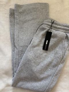 【新品/タグ付き】FASHION NOVA フレアパンツ スウェット グレー Sのサムネイル