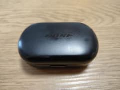 Bose Quite Comfort Earbuds イヤホンケース、イヤホンのサムネイル