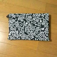 クラッチバッグのサムネイル