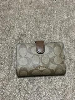 COACH コーチ 二つ折り財布のサムネイル