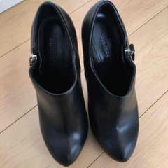 値下げ!!FOREVER 21♡ブーティのサムネイル