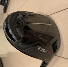 タイトリスト TSi3 ドライバーのサムネイル