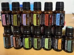doTERRA 21本セット（開封済み） おまけ付きのサムネイル