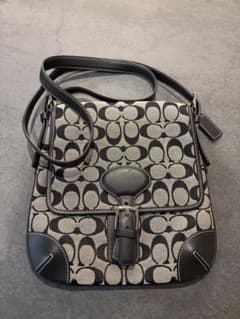 COACH シグネチャー ショルダーバッグのサムネイル