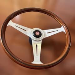 VW フォルクスワーゲン ウッドステアリング E.Nardi刻印 VW フォルクスワーゲン ウッドステアリング E.Nardi刻印 - メルカリ