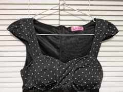 ANAP 黒水玉 半袖ひざ丈ワンピースのサムネイル