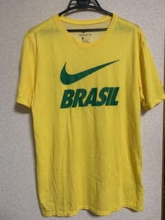 NIKEシャツのサムネイル