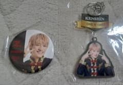 上村謙信 アクリルキーホルダー・缶バッチ - メルカリ