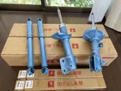 da17v エブリィNEWSR ストラット ショックアブソーバー 4本セットのサムネイル