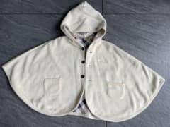 バーバリー　リバーシブルベビーマント　ベージュ　ポンチョ　ケープのサムネイル
