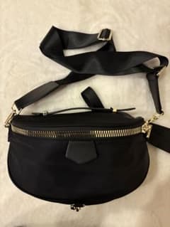 【美品】PECHINCHAR ペシンシャ メタルファスナー ショルダーバッグ 黒 PECHINCHAR メタルファスナーショルダーバッグ - メルカリ