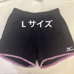 ショートパンツのサムネイル