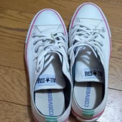 コンバース スニーカーのサムネイル
