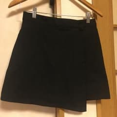 スカート 黒のサムネイル