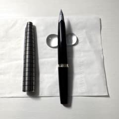 ☆最極上美品☆素晴らしいパイロットエリート万年筆格子柄（Ｆ)18K☆希少品のサムネイル