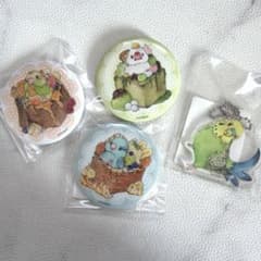 DMMスクラッチ　ゆとり屋 小鳥グッズ 缶バッジ アクリルキーホルダー セットのサムネイル