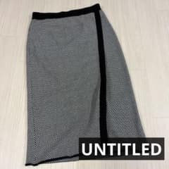 UNTITLED 치조 격자 무늬 타이트 스커트 무릎 길이 모노톤