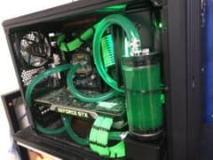 ゲーミングパソコンのサムネイル