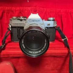 Canon AE-1 一眼レフカメラのサムネイル