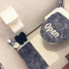 ニトリ トイレマット カバーセットのサムネイル