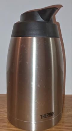 THERMOS サーモス ピッチャー型ポット 1.5L（ほぼ未使用）のサムネイル