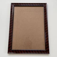 【新品】額縁 金ラック 木目調 B4(大)サイズのサムネイル