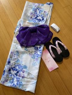 しまむら　花柄　浴衣　マジックテープ帯　3点セットのサムネイル