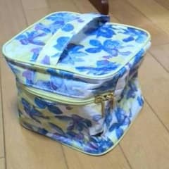 リップサービス、ポーチのサムネイル